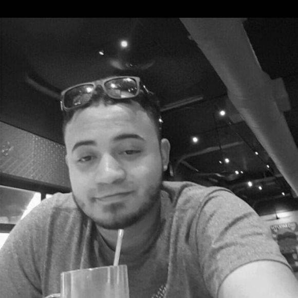 Meet your Posher, Sam - Picture 1 of 1